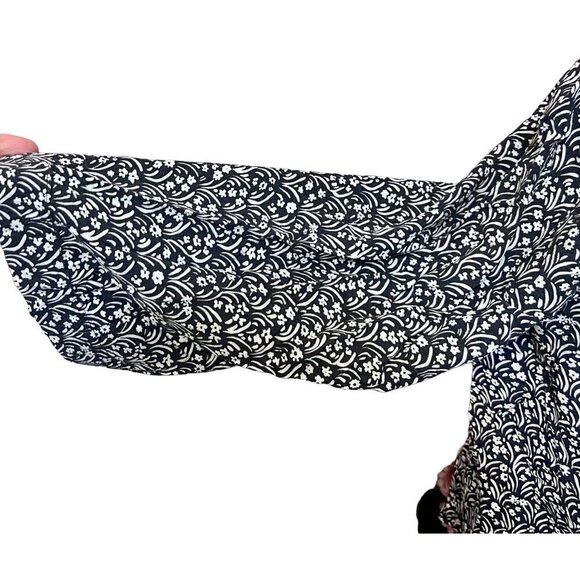 Universal Threads Boho Blouse, 3/4 sleeve, - Picture 3 of 6